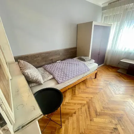 'golden Bird' Apartment, 2 Bedrooms, Super Burgas City