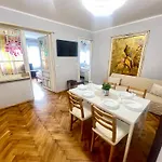 'golden Bird' Apartment, 2 Bedrooms, Super Burgas City