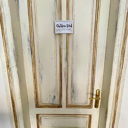 -golden Bird- Two Bedroom Apartment, Super Central, Free Parking Spot * Burgas Stad