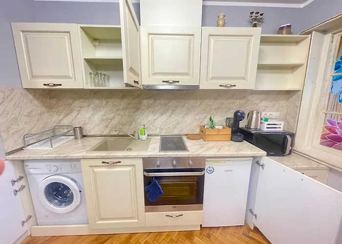 'golden Bird' Apartment, 2 Bedrooms, Super